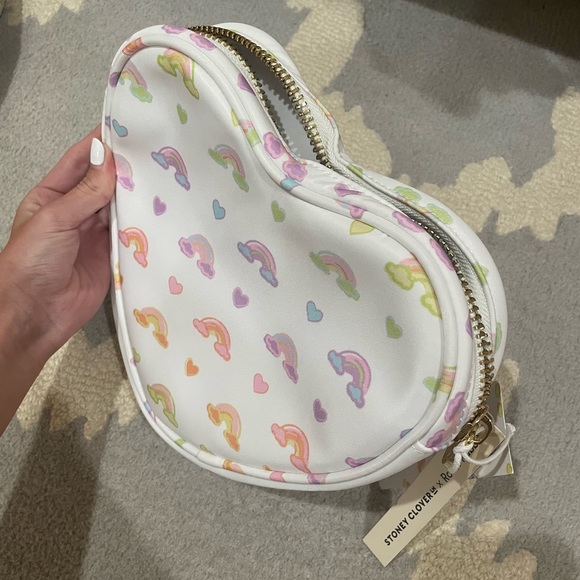 NWT Stoney Clover Lane x Roller Rabbit Cotton Candy Hearts Zipper Pouch - Picture 2 of 6